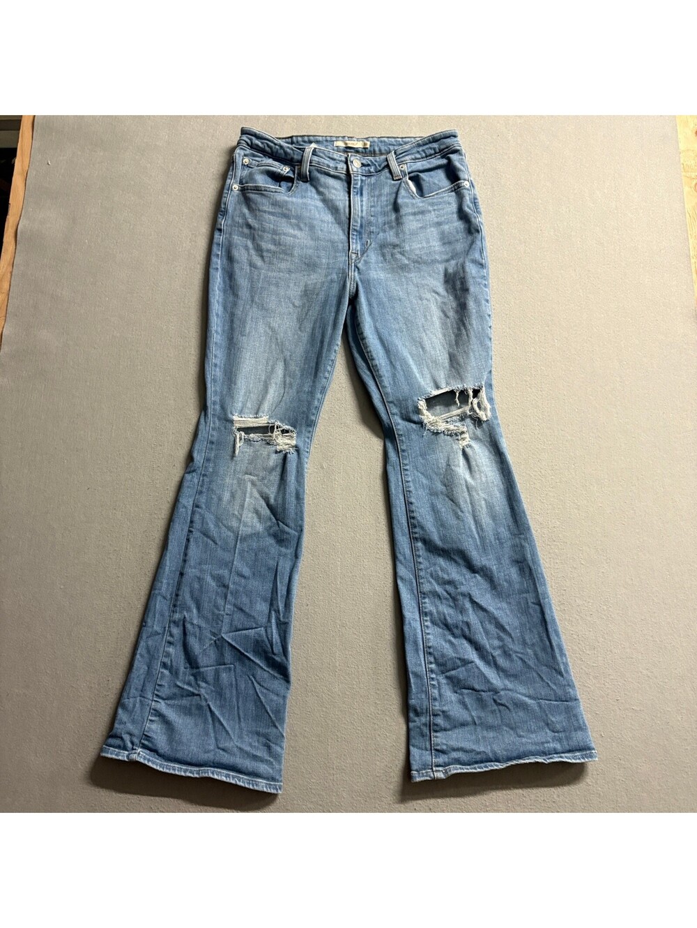 Levis 726 Flare Jeans Womens Size 33 Blue Denim Distressed Ripped Knee High Rise